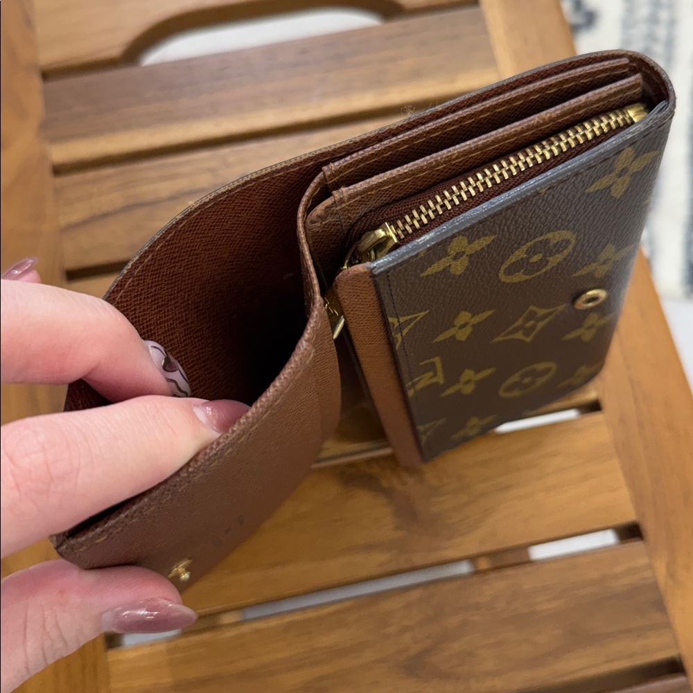 Louis Vuitton Brown and Gold Monogram Wallet - Picture 11 of 13